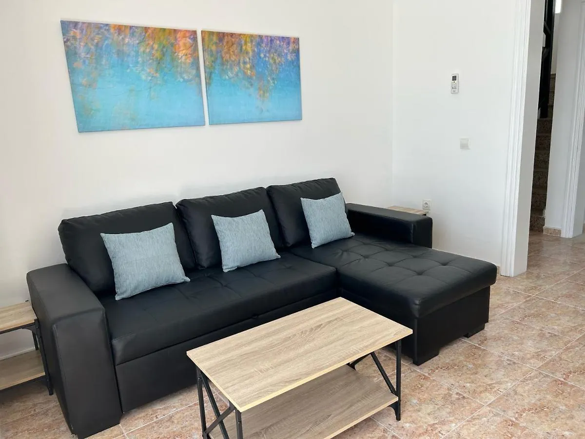 Casa Vedas - 3 Bedroom Villa With Private Pool Puerto del Carmen