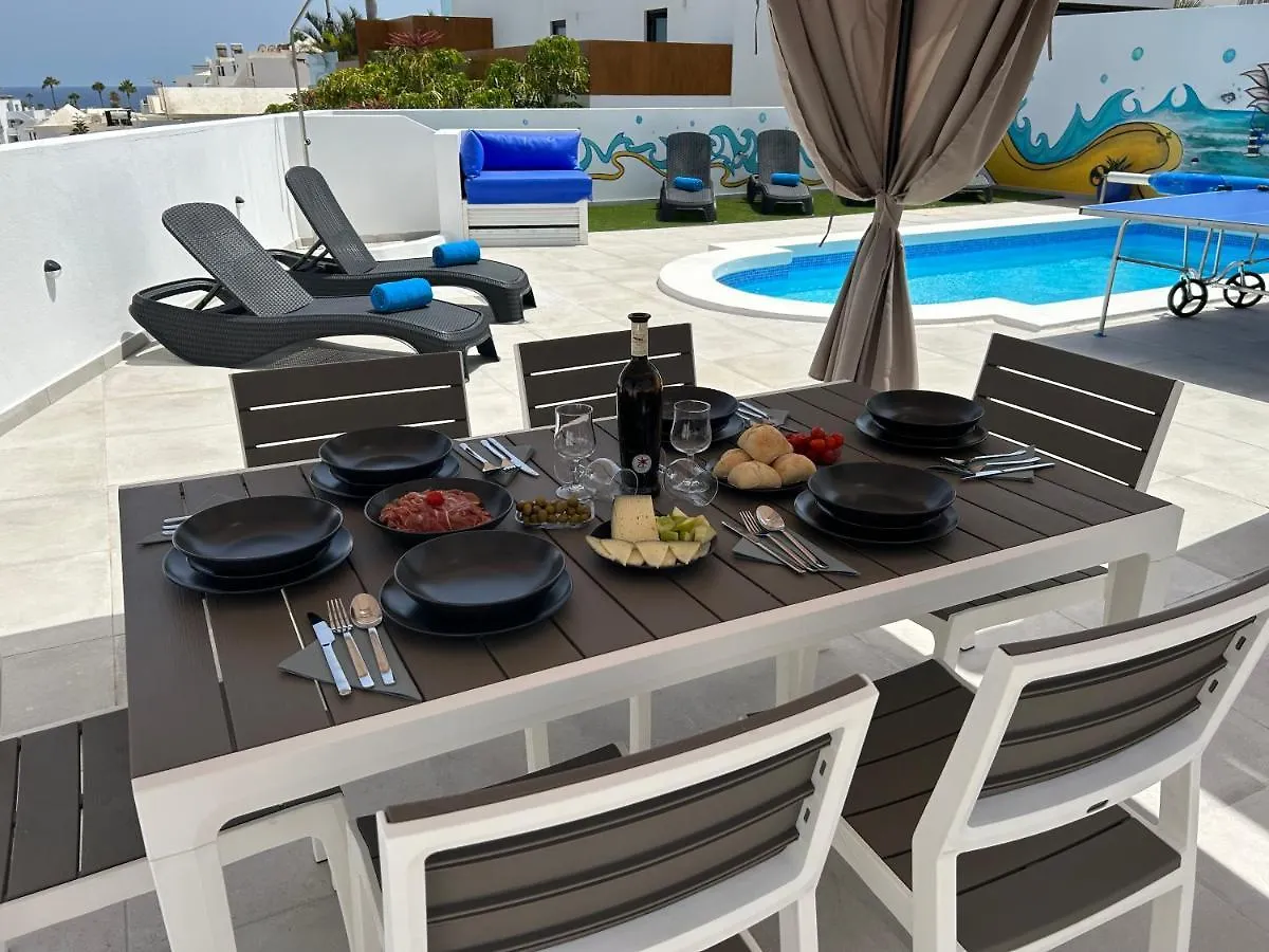 Casa Vedas - 3 Bedroom Villa With Private Pool Puerto del Carmen  Spain
