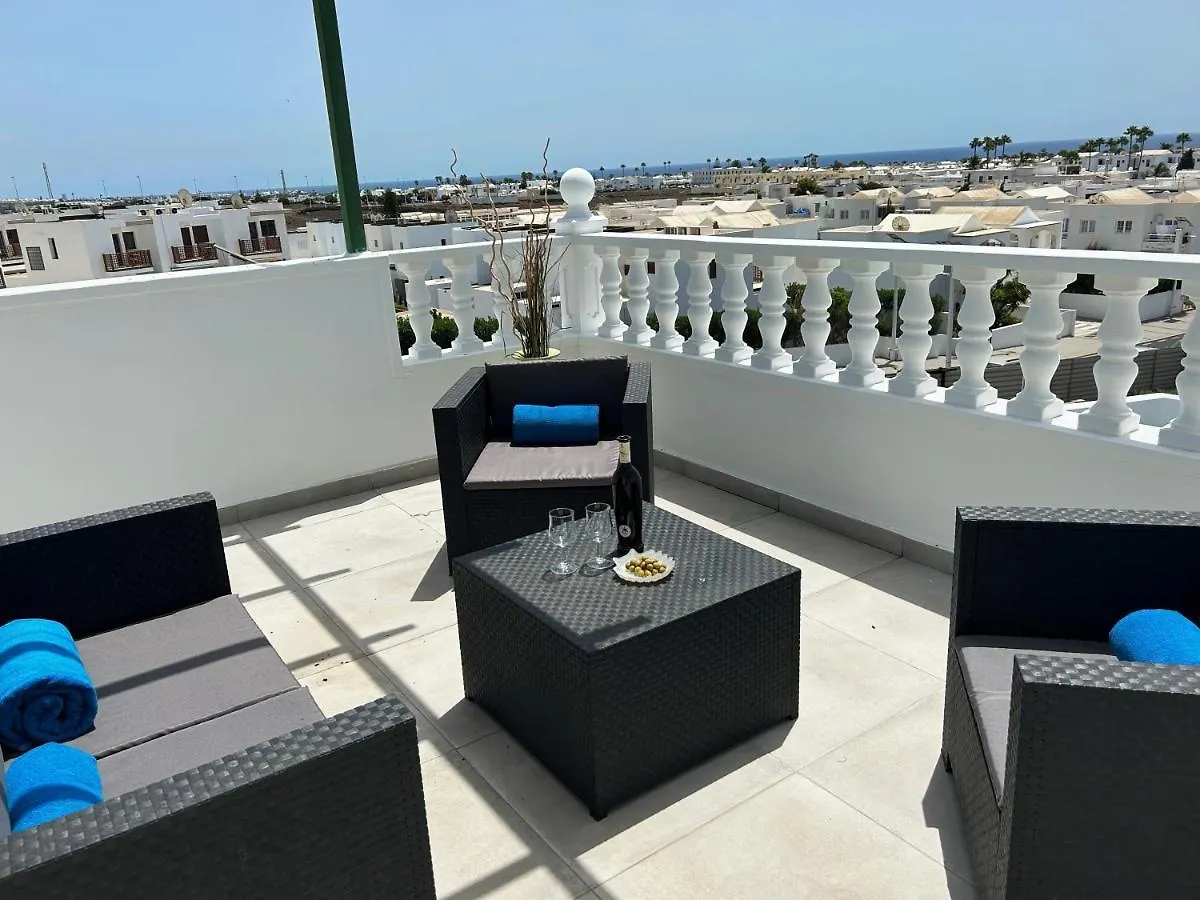 Casa Vedas - 3 Bedroom Villa With Private Pool Puerto del Carmen  Puerto del Carmen (Lanzarote)